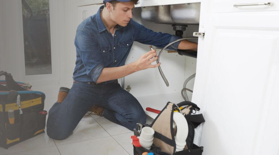 Local sewer line repair in Crenshaw, MS